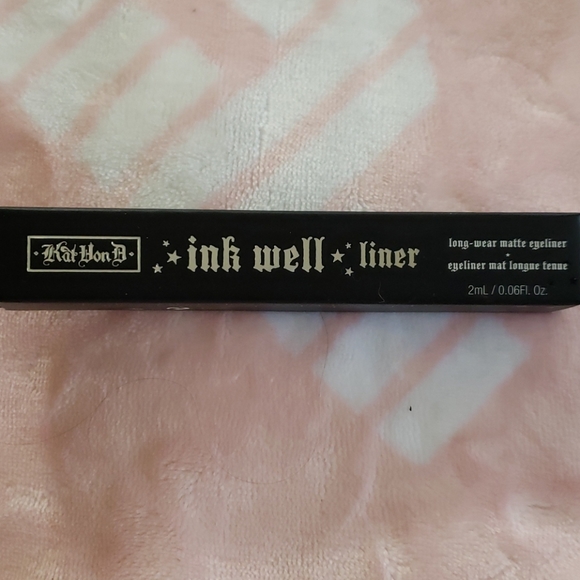 Kat Von D Other - Kat Von D ink well long wear matte eyeliner new!
